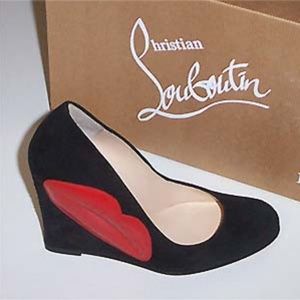 CHRISTIAN LOUBOUTIN Kiss Me blk/red lip wedge 35.5